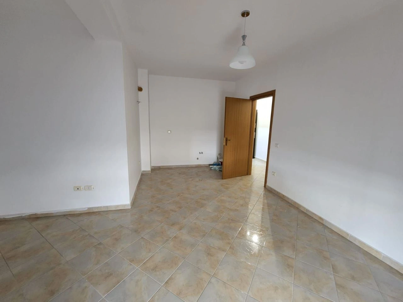 Attractive 65 m² apartment in Durres