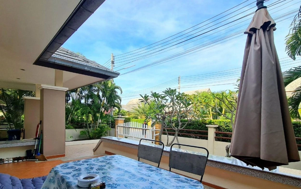 House 100 m2 in the suburbs of Hua Hin