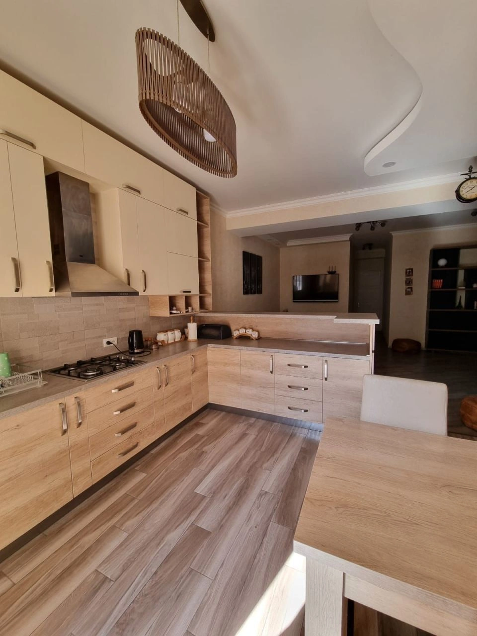 Wohnung 2+1 im Zentrum des Saburtalo-Viertels in Tiflis, Georgien