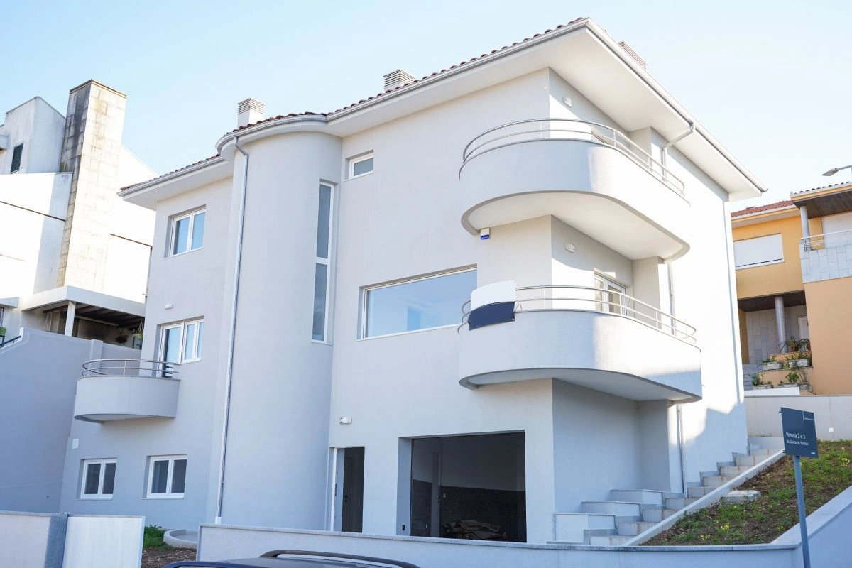 منزل 5+1 مع قطعة أرض واسعة في فيلا نوفا دي غايا، البرتغال