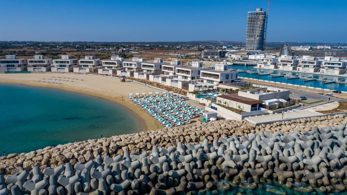 Luxuriöse 3+1 Villa am Meer in Zypern