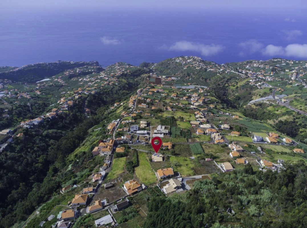 فيلا طابق واحد 4+1 في جزيرة ماديرا بالبرتغال