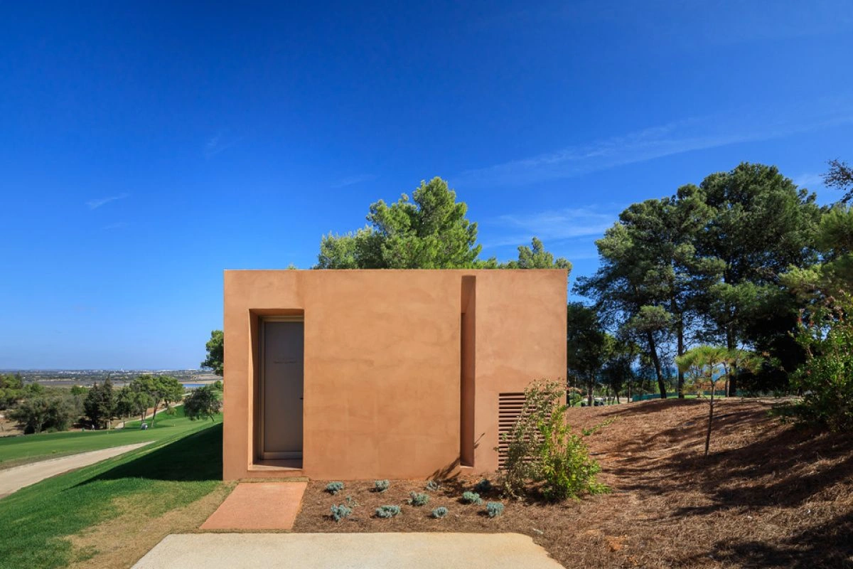 دوبلكس فاخر 99 م² بإطلالات على البحر في ألجارفي