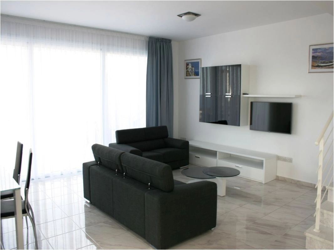 Villa 163 m² in Paphos an der malerischen Küste