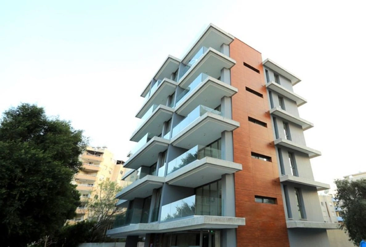 Nice apartment 172 m2 in Larnaca