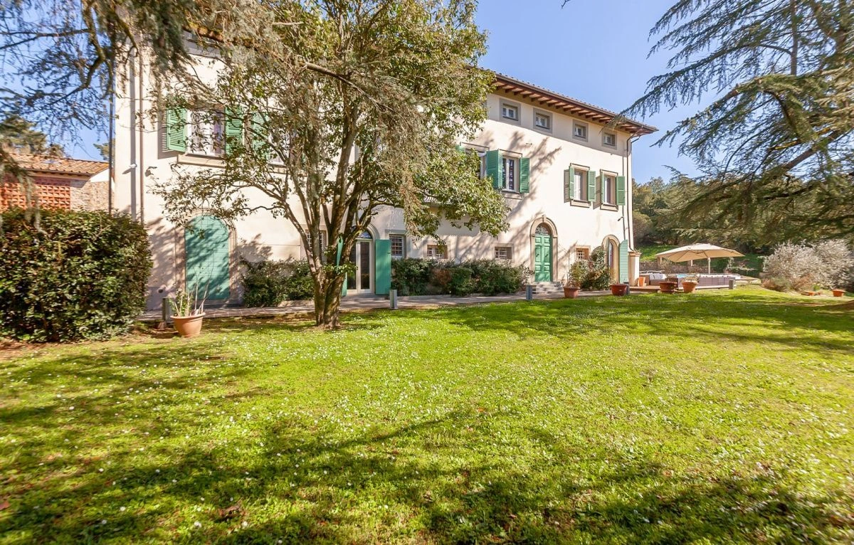 卢卡郊区 9+1 别墅,带泳池,意大利