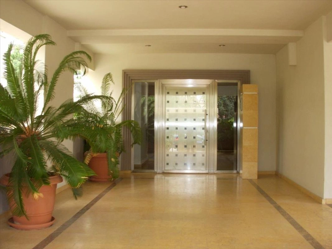 Moderne 3+1 Wohnung in Athen