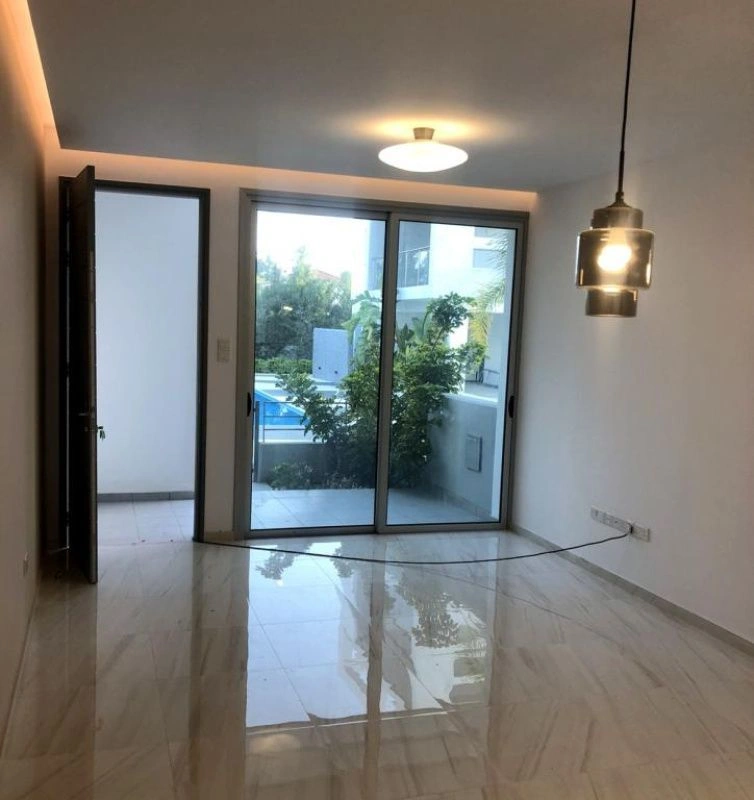 Three-level townhouse 110 m2 in Limassol