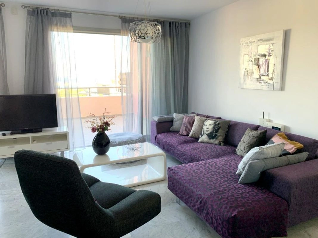Excellent apartment 108 m2 in Limassol by the sea
