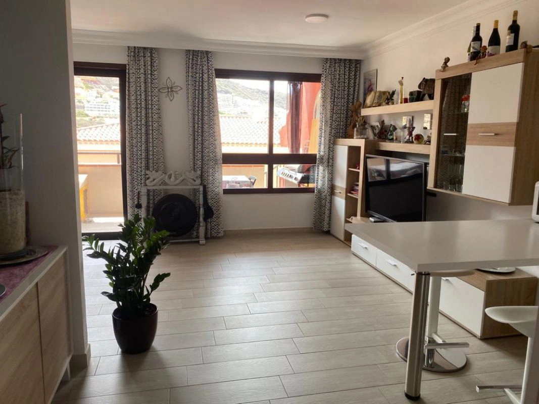 منزل واسع بمساحة 150 م2 في تينيريفي