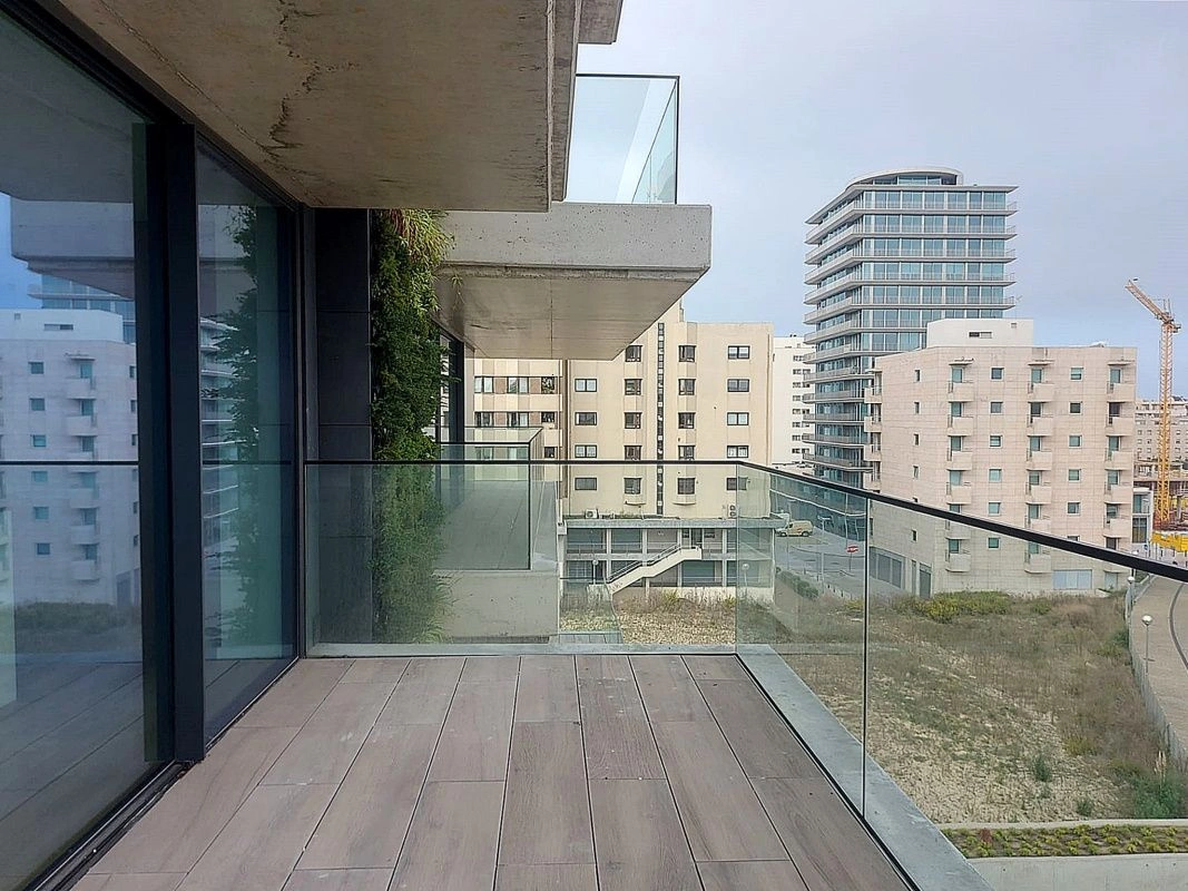 葡萄牙马托西纽什豪华 3+1 公寓