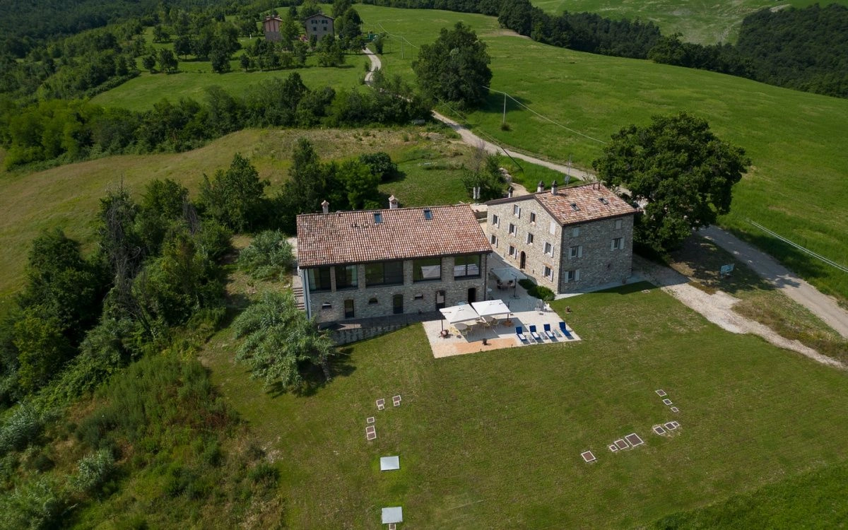 عقار 9+1 في التلال بالقرب من مودينا