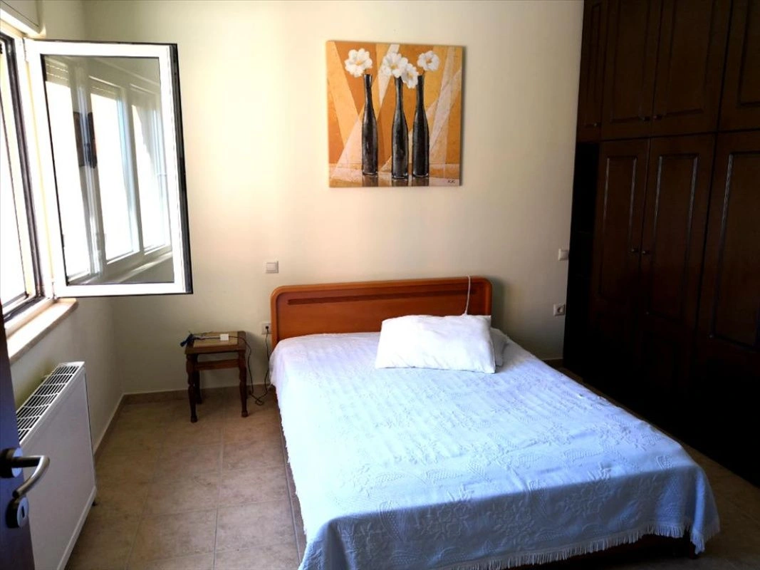 Casa espaciosa 4+1 para vivir en Atenas