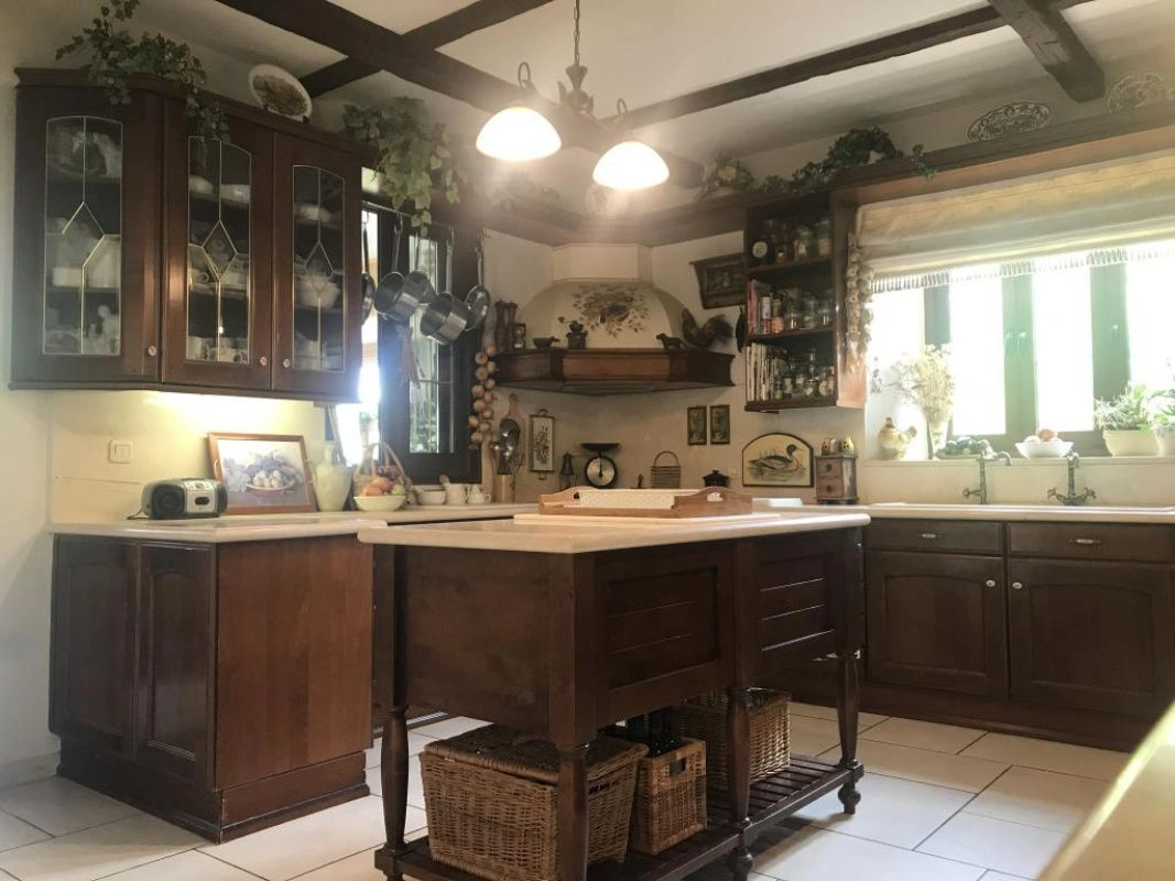 Villa in Larnaca vom Eigentümer für 1000k € ✅ Immobilien in Zypern