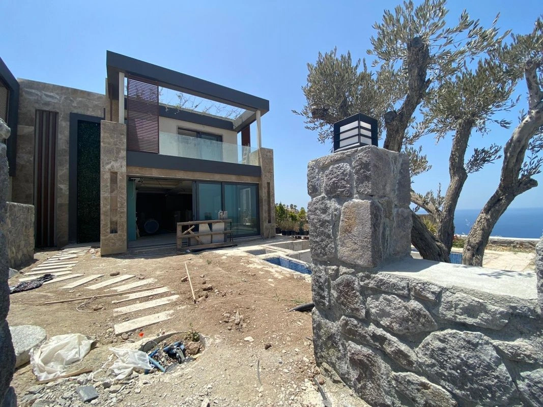 منزل على شاطئ البحر بمساحة 288 م2 في بودروم