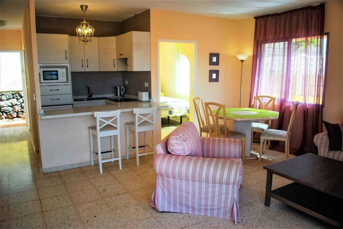 Helle Villa 3+1 mit Terrasse auf Teneriffa