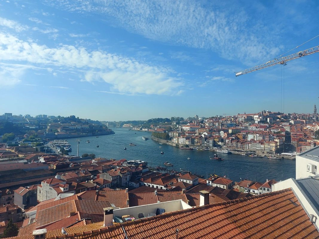 葡萄牙波尔图地区维拉诺瓦·德盖亚两层公寓