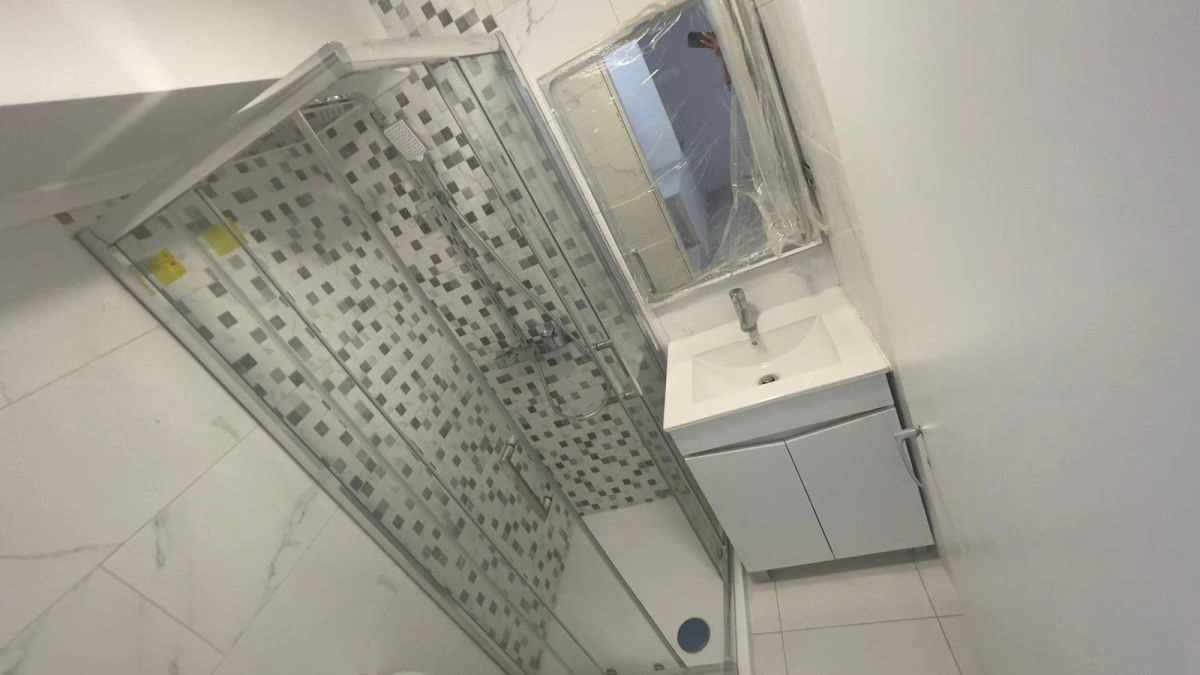 منزل مكوّن من طابقين لعائلة كبيرة في لشبونة، البرتغال