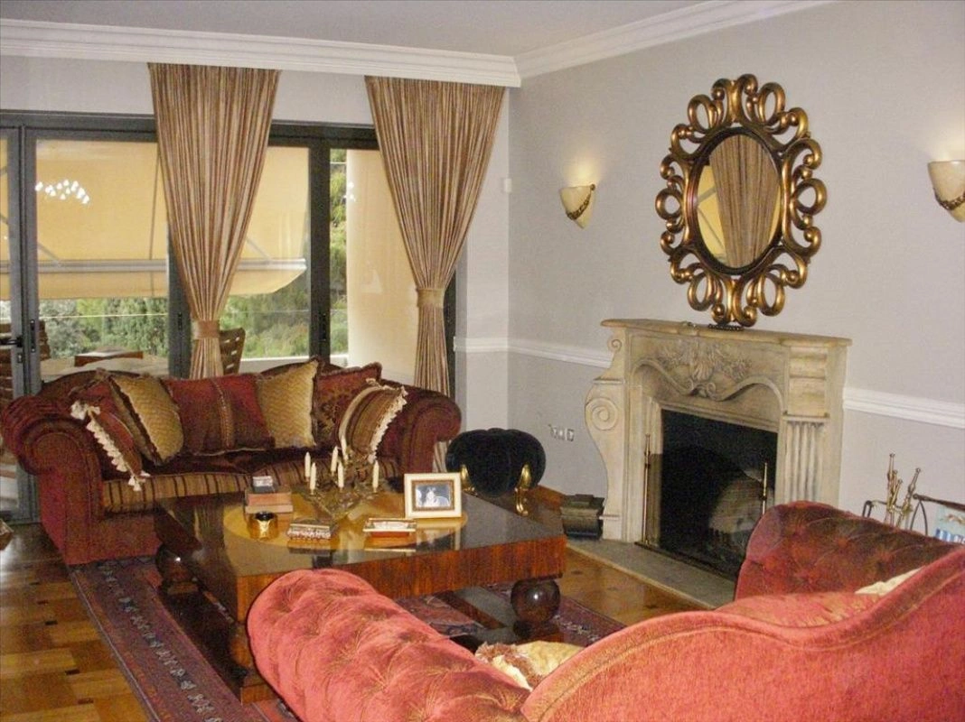 Moderne 3+1 Wohnung in Athen