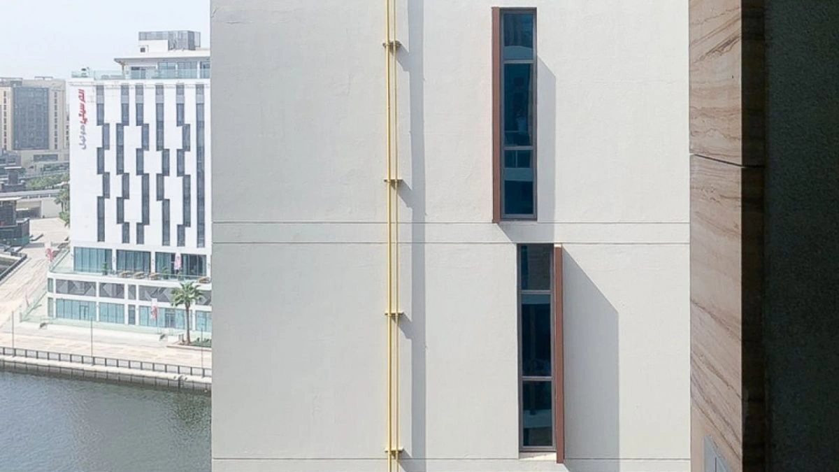 Apartment 138 m2 overlooking the canal embankment