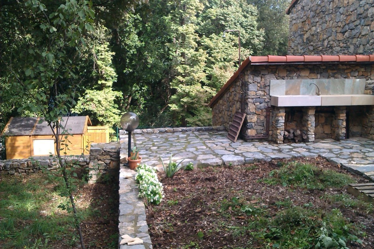 Şık 4+1 yazlık ev Portovenere'de