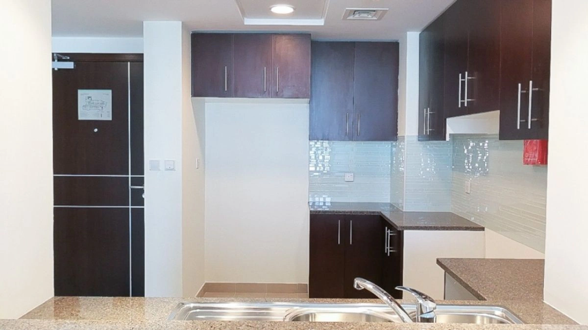 Apartment 138 m2 overlooking the canal embankment