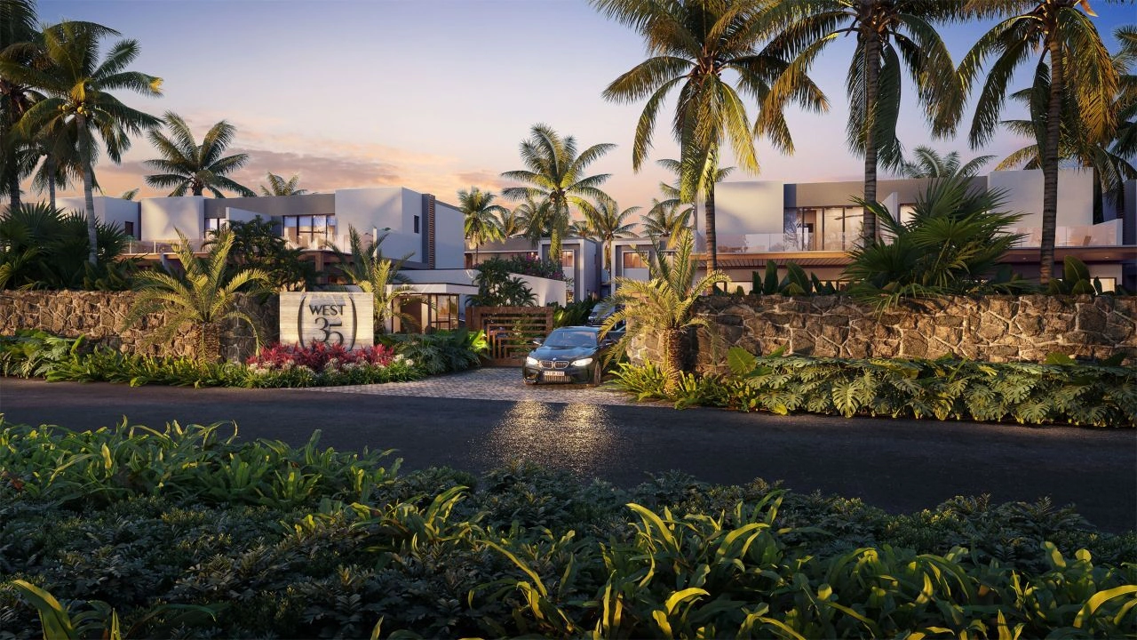 Villa in Tamarin with private pool and manicured garden, Mauritius