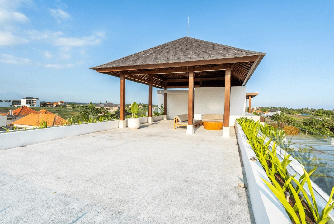 Modern villa 252 m2 in picturesque Canggu