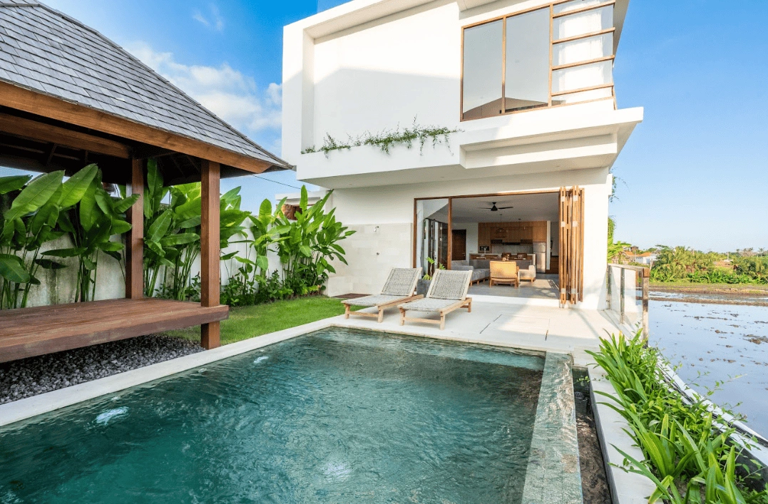 Modern villa 252 m2 in picturesque Canggu
