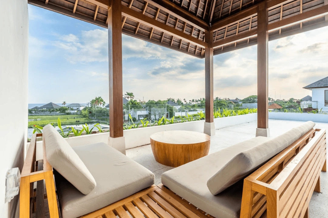 Modern villa 252 m2 in picturesque Canggu
