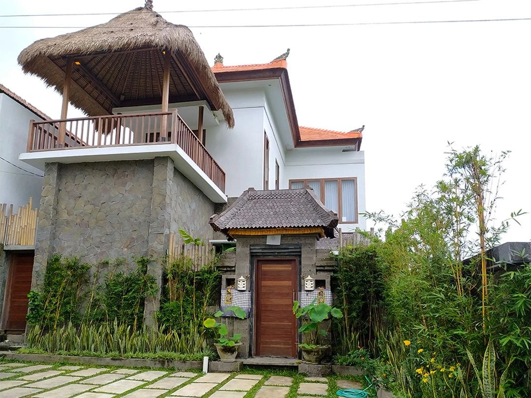 Villa 260 m2 in Ubud overlooking rice fields