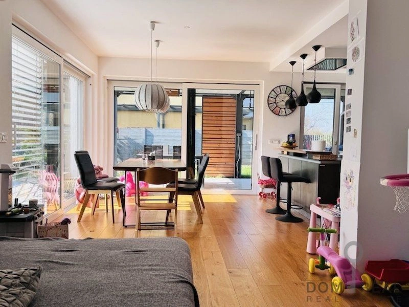 Villa an einem ruhigen Ort am Fluss in einem prestigeträchtigen Gebiet von Ljubljana, Slowenien