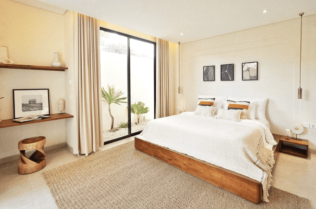 Düzenlenmiş bahçesi ve özel havuzu olan 208 m2 villa