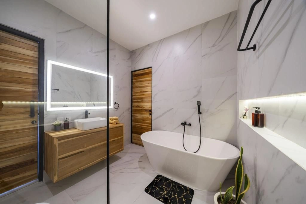 Spacious villa 335 m2 in Canggu