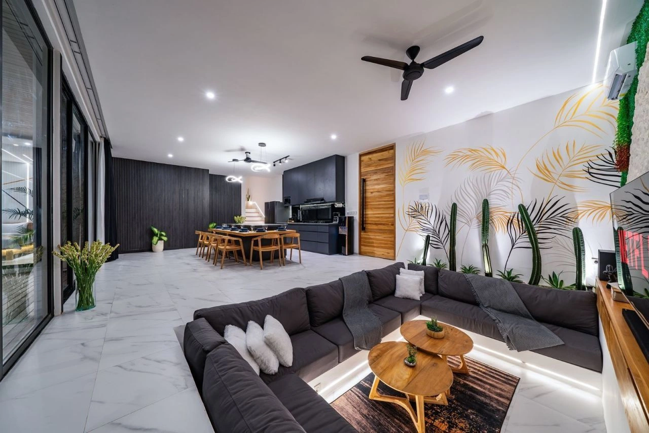 Spacious villa 335 m2 in Canggu