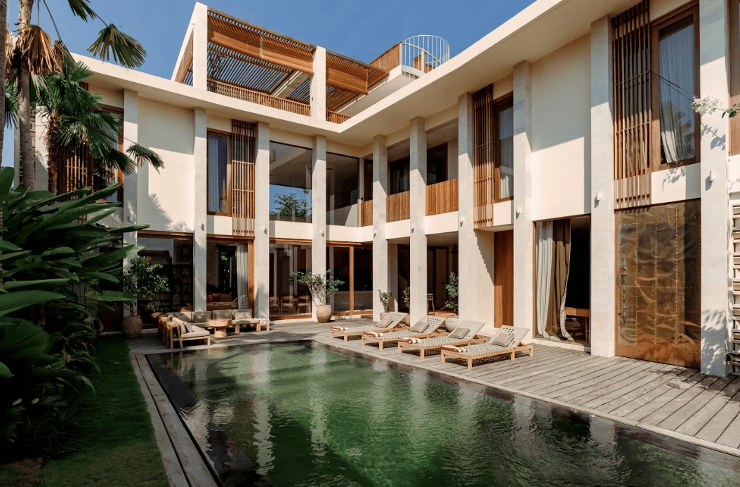 Modern villa 463 m2 in Canggu area