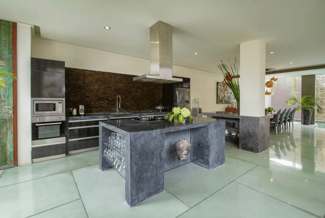 ویلای جادار 425 متر مربع در منطقهای معتبر