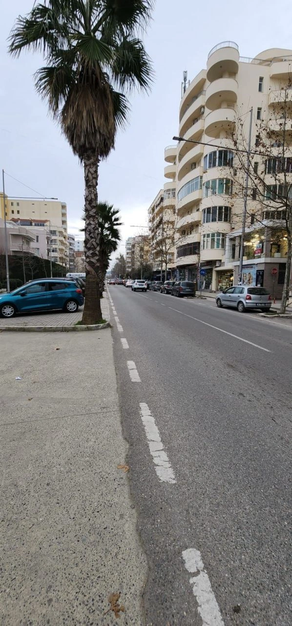 Apartment by the sea 86 m² in Durres