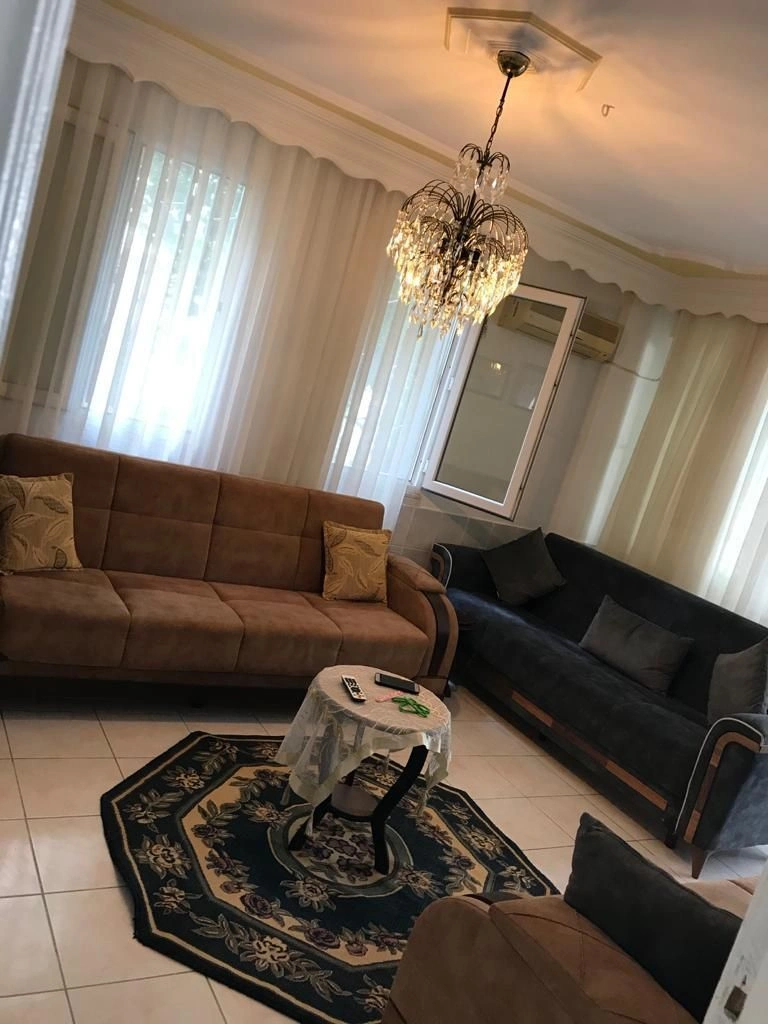 तुर्की, अलान्या में स्विमिंग पूल वाले कॉम्प्लेक्स में समुद्र के किनारे अपार्टमेंट, 95 m²