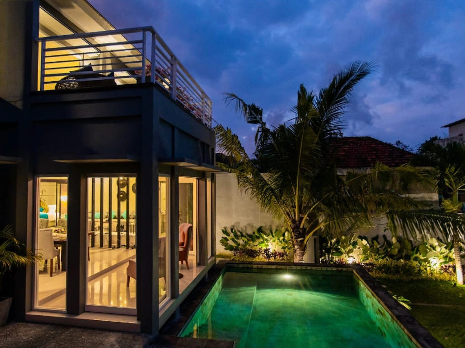 Luxury villa 250 m2 in Ungasan