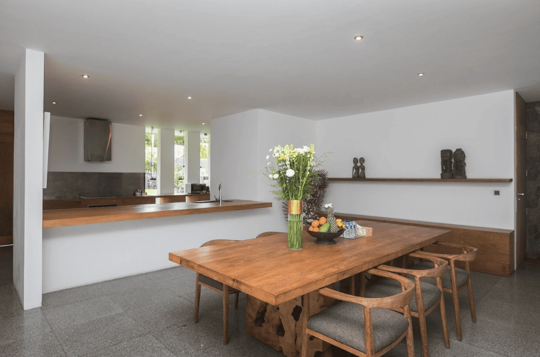 Stunning villa 300 m2 in Jimbaran