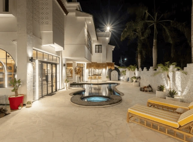 Luxury villa 595 m2 in Jimbaran