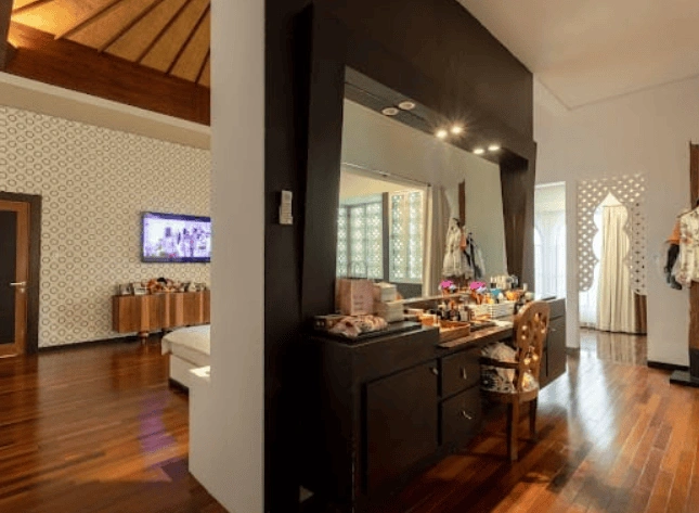 Luxury villa 595 m2 in Jimbaran