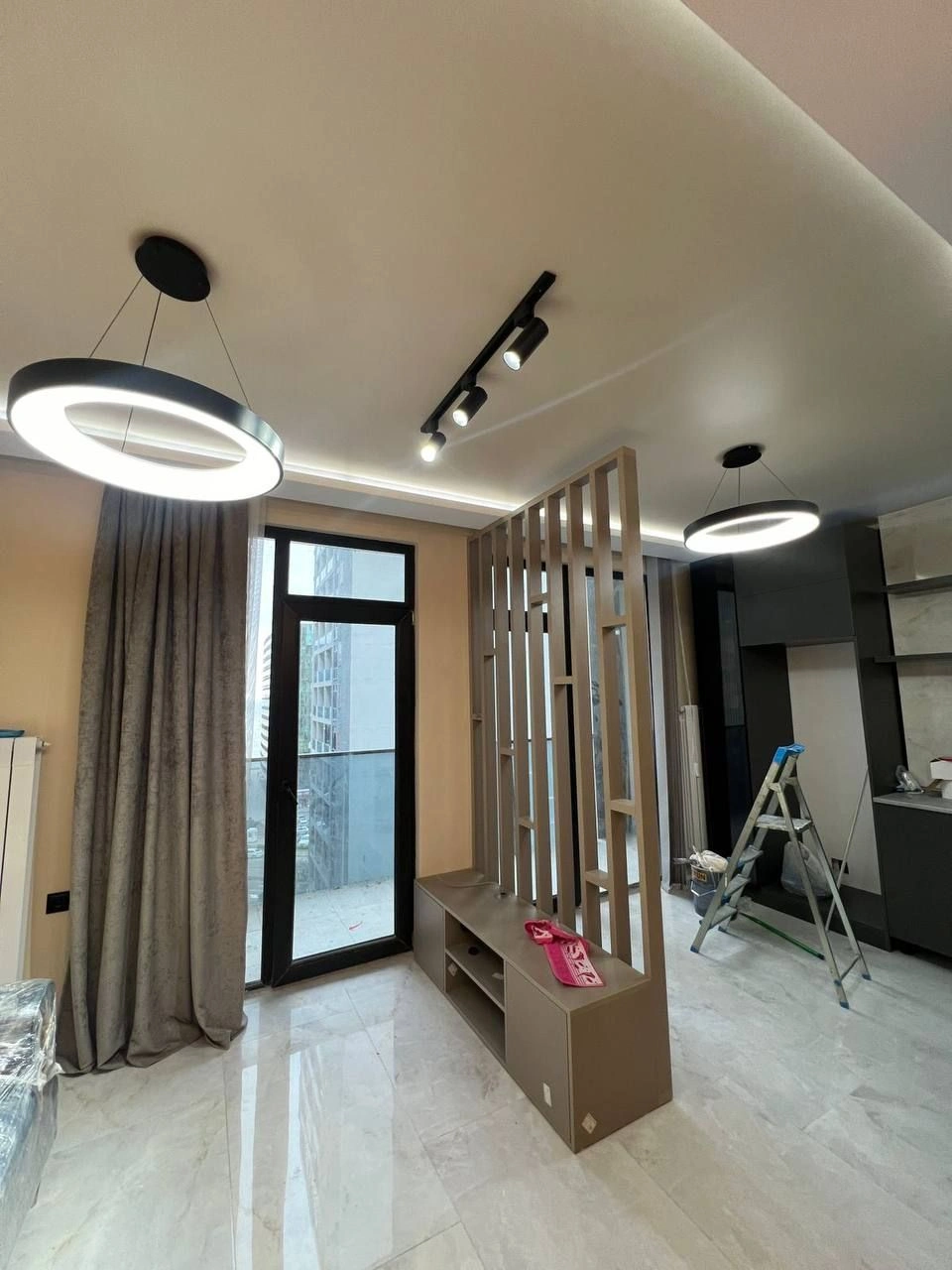 Panoramic apartment 2+1 in a prestigious residential complex Batumi