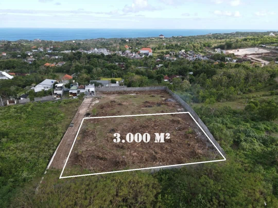 Plot of land under construction in Bukit, Bali