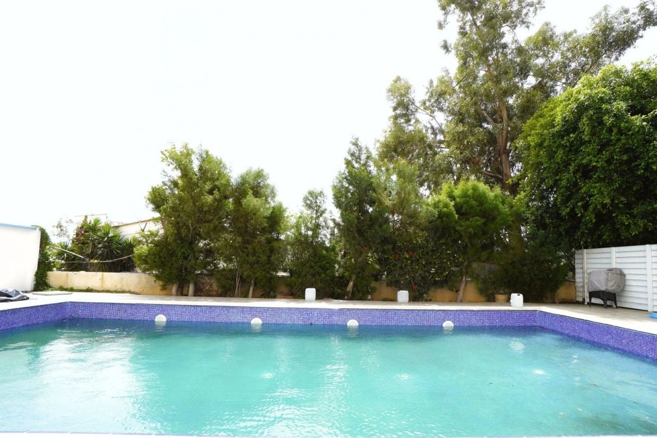 Spacious apartment 80 m2 in Larnaca