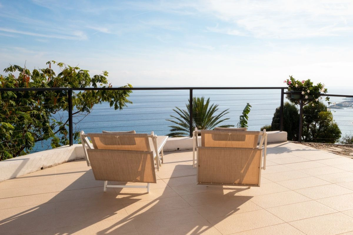 House 3+1 with garden in Bordighera area of Italy