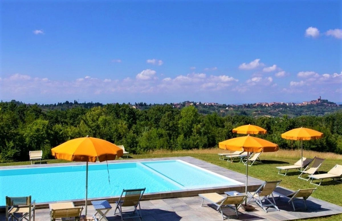 فيلا بتشطيبات يدوية فاخرة في بيزا، إيطاليا