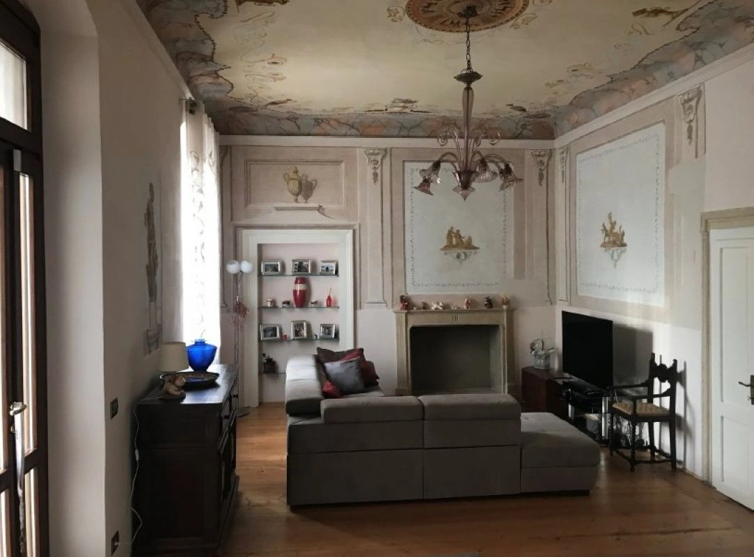 Historic Venetian-era villa in the suburbs of Verona, Italy