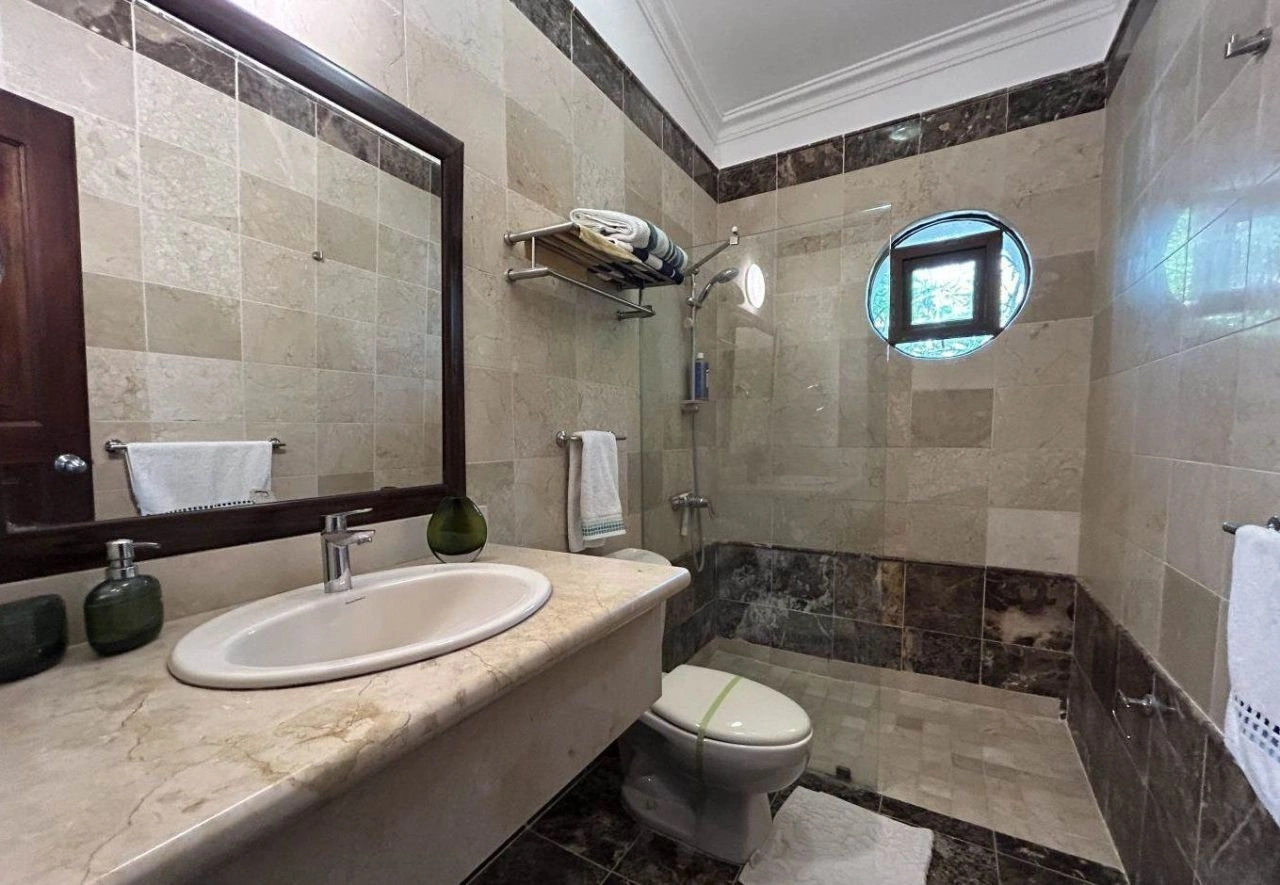 多米尼加巴瓦罗海滨附近 3+1 别墅